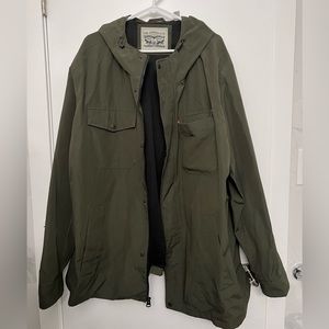 XXXL Levi’s hooded jacket. Green. Used